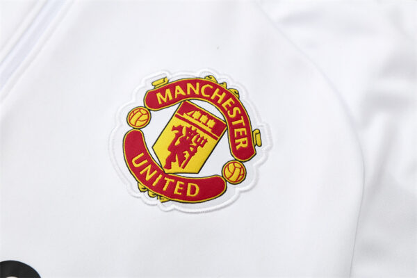 Manchester United 2025-26 White Half Zip Long Sleeve Training Kit - Image 6