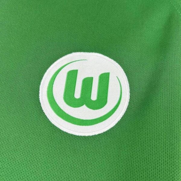 Wolfsburg 2008-09 Home Retro Jersey - Image 6