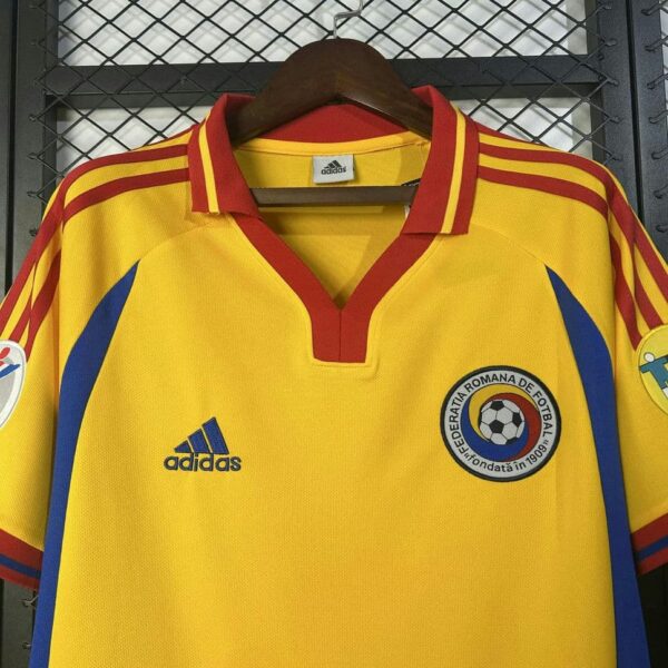 Romania 2000-01 Home Retro Jersey - Image 6