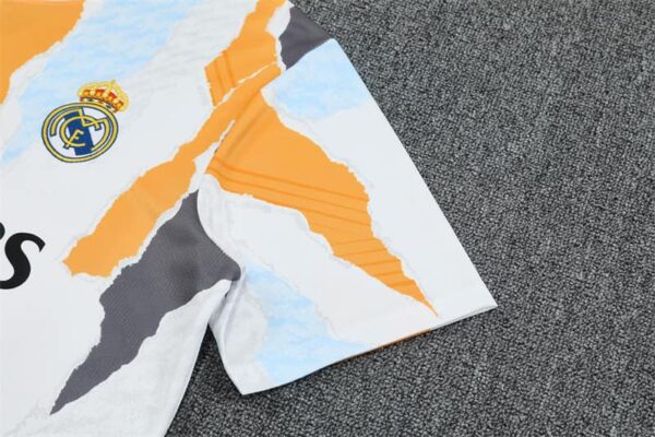 Real Madrid 2024-25 Yellow White (Camo Edition) Short Sleeve Training Kit - Image 6
