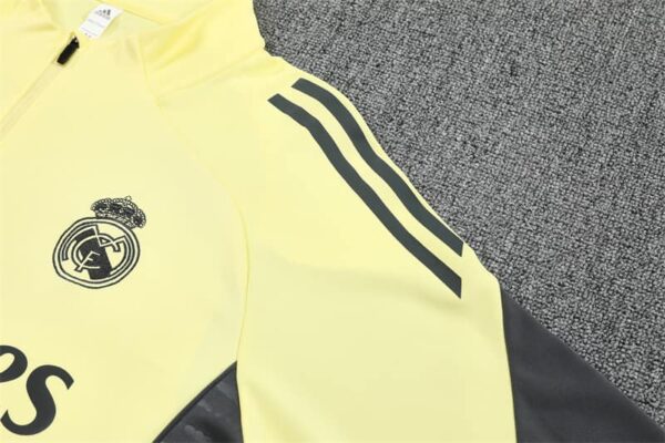 Real Madrid 2025-26 Yellow Half Zip Long Sleeve Training Kit - Image 6