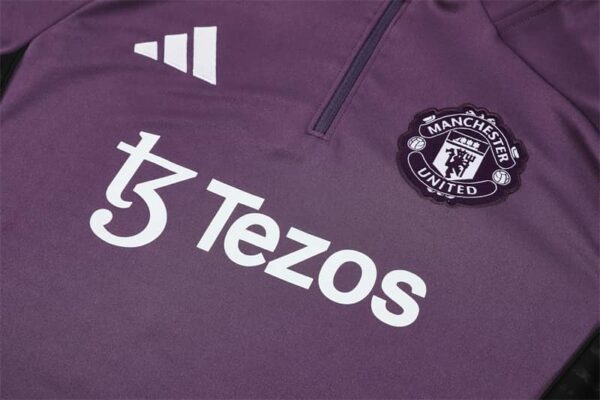 Manchester United 2025-26 Purple Half Zip Long Sleeve Training Kit - Image 7