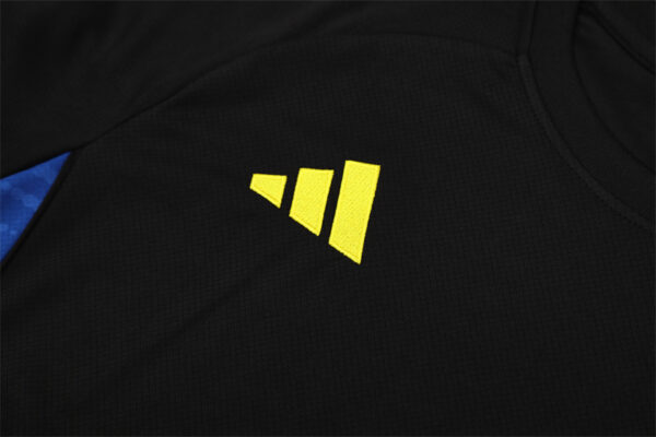 Manchester United 2025-26 Black Short Sleeve Training Kit - Image 7
