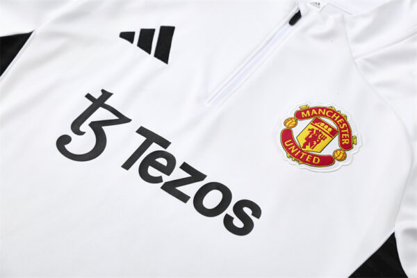Manchester United 2025-26 White Half Zip Long Sleeve Training Kit - Image 7