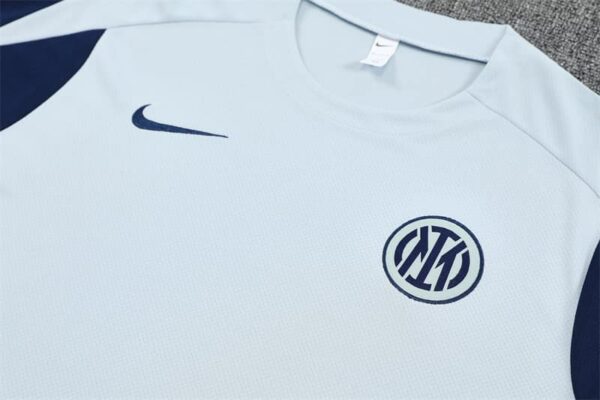 Inter Milan 2025-26 Light Grey Short Sleeve Training Kit - Image 7