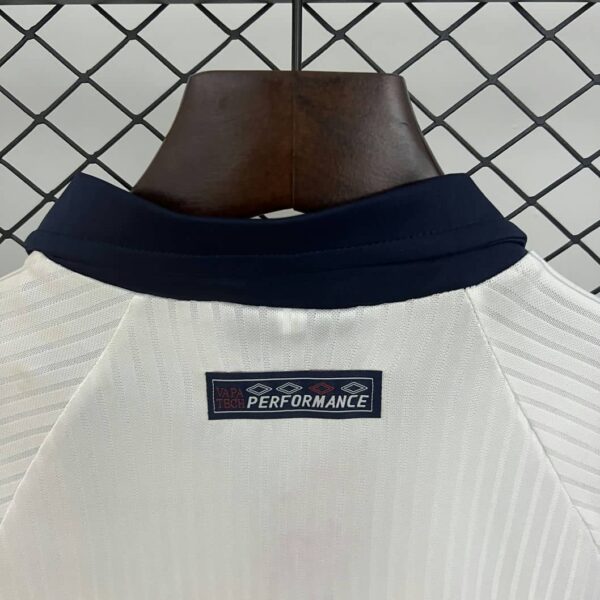 England 1998-99 Home Kids Kit - Image 7