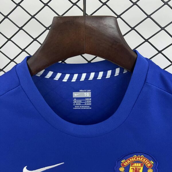 Manchester United 2008-09 Away Kids Kit - Image 7