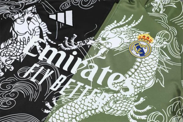 Real Madrid 2025-26 Black Green Half Zip Long Sleeve Training Kit - Image 7