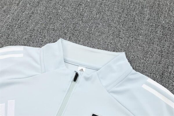 Japan 2025-26 Light Grey Half Zip Long Sleeve Training Kit - Image 8