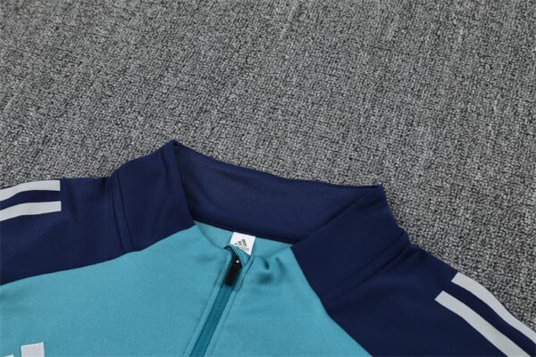 Arsenal 2025-26 Green Half Zip Long Sleeve Training Kit - Image 8