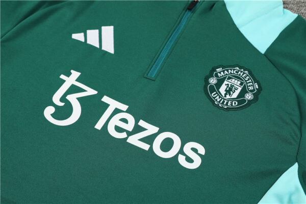 Manchester United 2024-25 Green Half Zip Long Sleeve Training Kit - Image 8