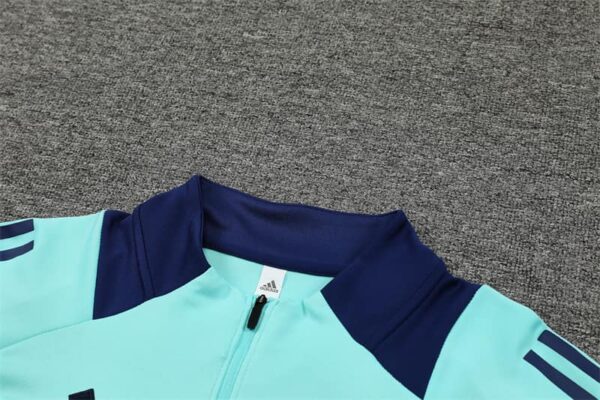 Manchester United 2024-25 Turquoise Blue Half Zip Long Sleeve Training Kit - Image 8