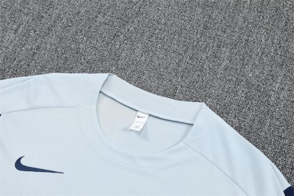 Inter Milan 2025-26 Light Grey Short Sleeve Training Kit - Image 8