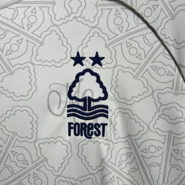 Nottingham Forest 2025-26 Away Jersey Fan Version - Image 8