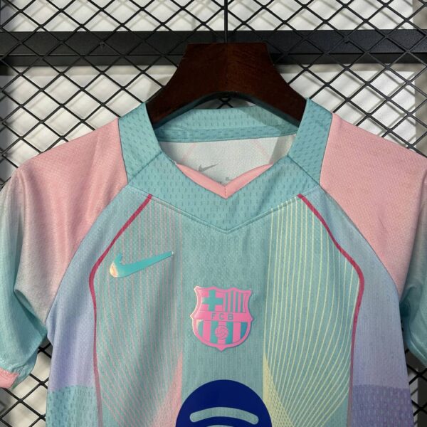 Barcelona 2025-26 Ice Pastel Geometric Special Edition Kids Kit - Image 8