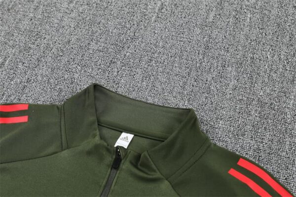 Bayern Munich 2025-26 Green Half Zip Long Sleeve Training Kit - Image 8