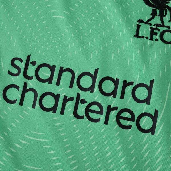 Liverpool 2025-26 Green Goalkeeper Jersey - Image 8