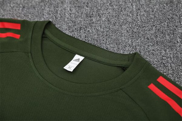 Bayern Munich 2025-26 Green Short Sleeve Training Kit - Image 8
