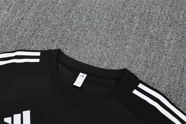Real Madrid 2025-26 Black Short Sleeve Training Kit - Image 8
