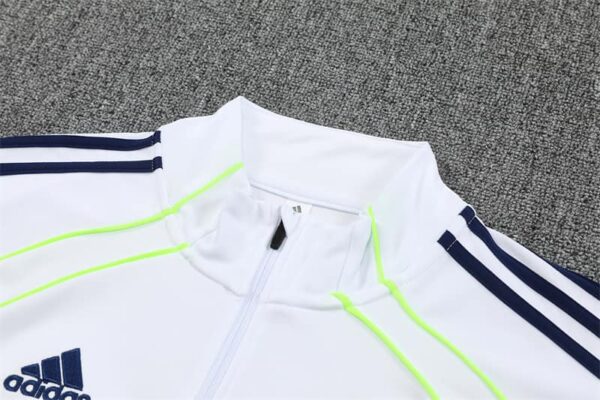 Real Madrid 2025-26 White Green Half Zip Long Sleeve Training Kit - Image 8