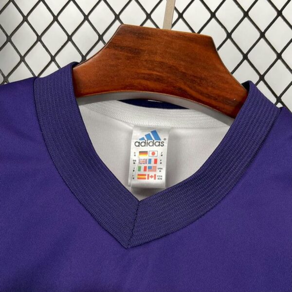 Real Madrid 2002-03 Reversible Third Retro Jersey - Image 9