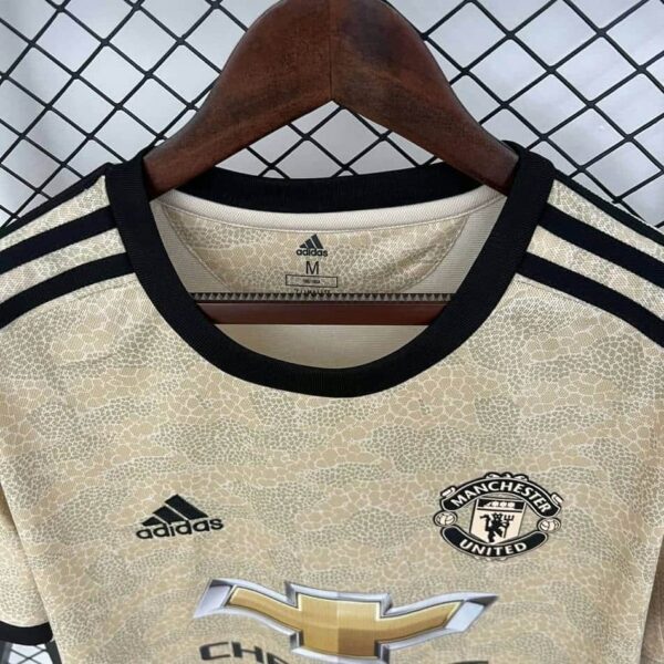 Manchester United 2019-20 Away Retro Jersey - Image 4
