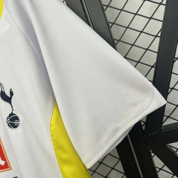 Tottenham Hotspur 2009-10 Home Retro Jersey - Image 4