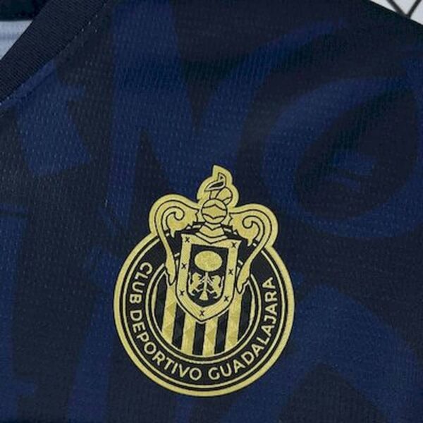 Chivas 2025-26 Away Jersey Fan Version - Image 4