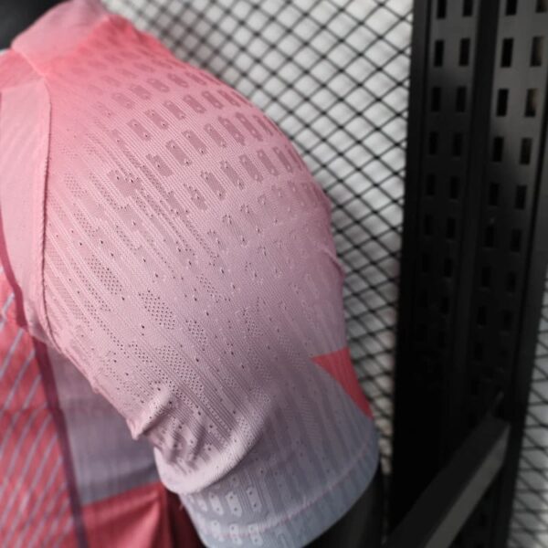 Barcelona 2025-26 Pink Special Edition Jersey Player Version - Image 6