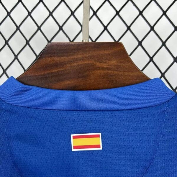 Atletico Madrid 2010-11 Away Retro Jersey - Image 6