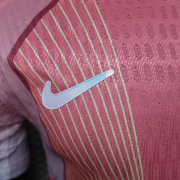 Barcelona 2025-26 Pink Special Edition Jersey Player Version - Image 8