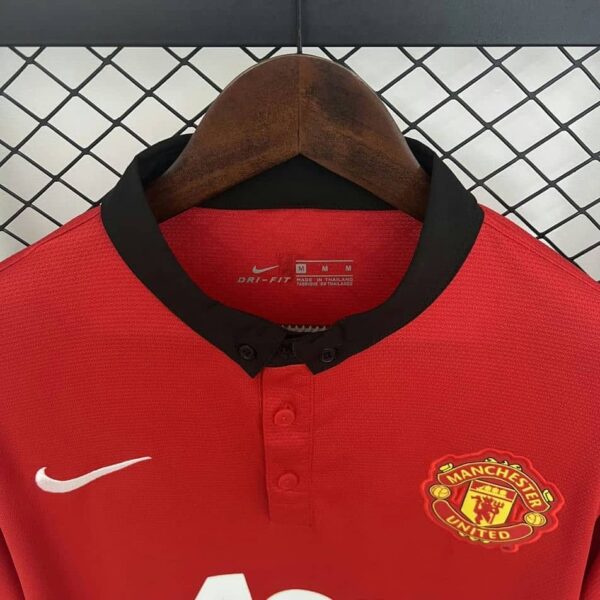 Manchester United 2013-14 Home Long Sleeves Retro Jersey - Image 8